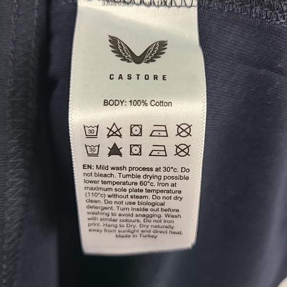 Castore Oracle Red Bull Racing Unisex Team T-Shirt Navy Official Licensed Sz 2XL - Picture 6 of 7